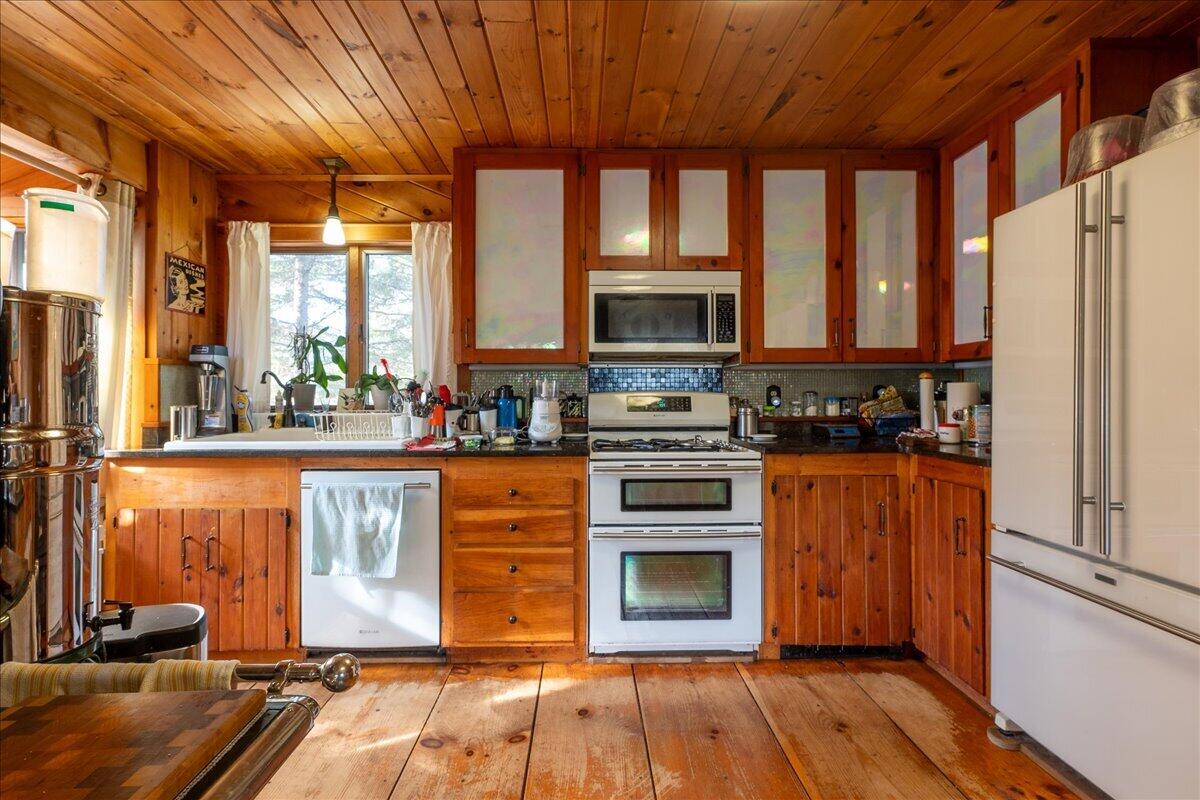 31 Schaefer Lane St. George, ME 04860 - Photo 12 of 43 31 Schaefer Lane, Saint George