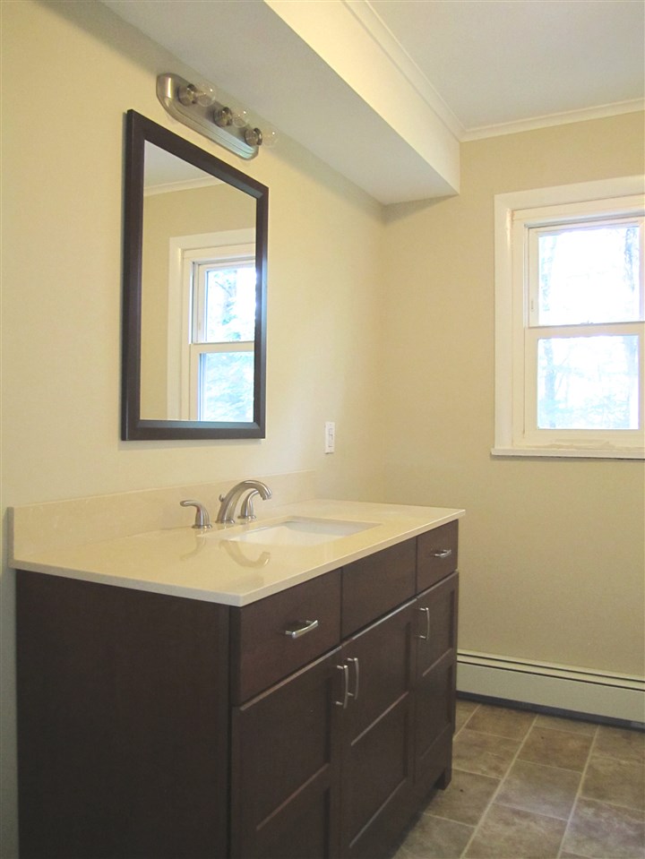 3 Greer Road Goffstown, NH 03045 - Photo 15 of 21