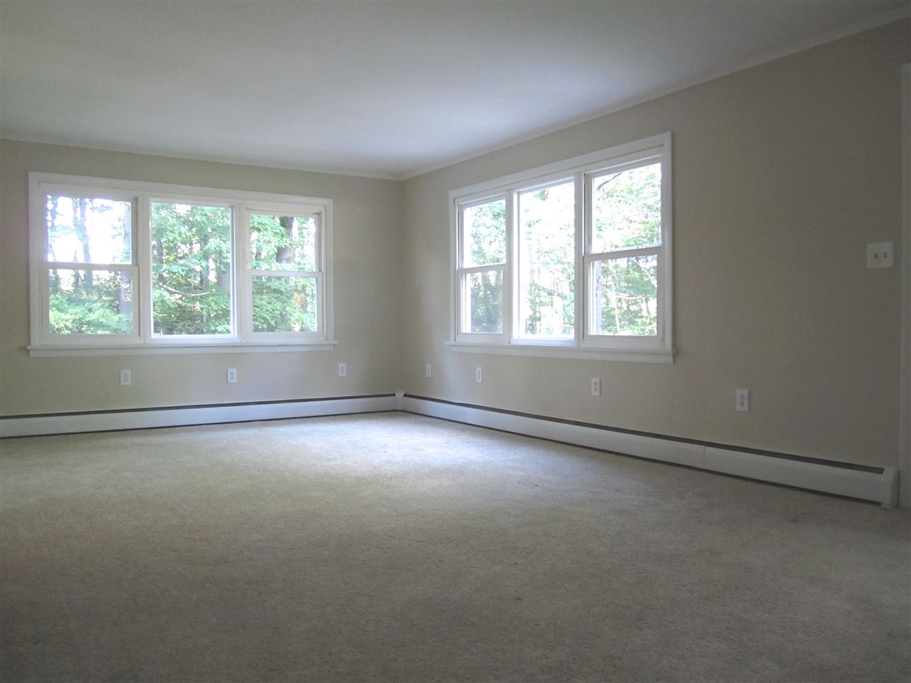 3 Greer Road Goffstown, NH 03045 - Photo 8 of 21