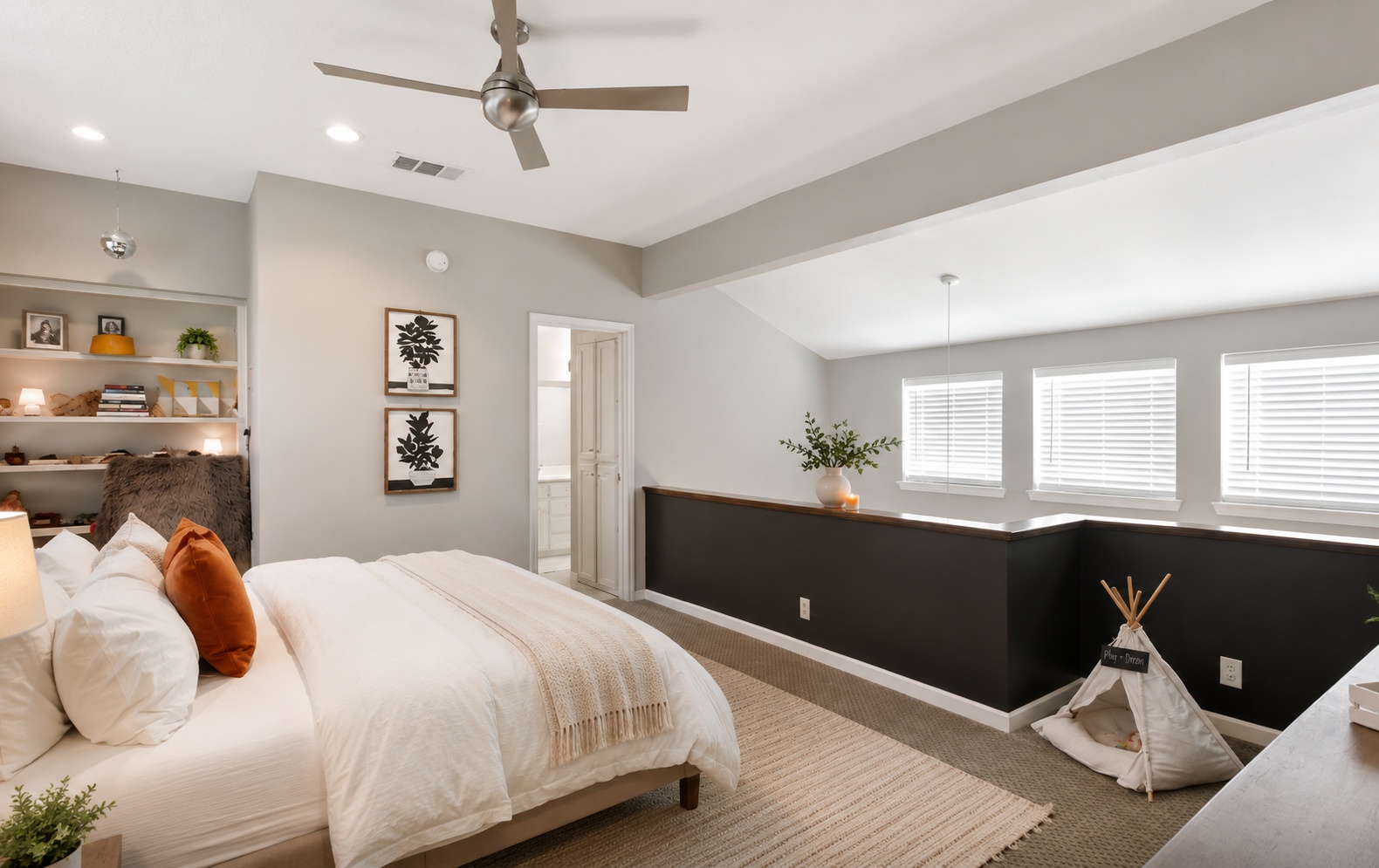 611 East 45th Street, Unit 25 Austin, TX 78751 - Photo 17 of 21 Open-concept sleeping area featuring a vaulted ceiling and a contemporary ceiling fan