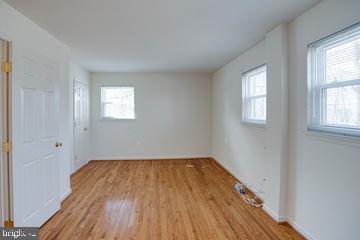 12902 Sturbridge Road Woodbridge, VA 22192 - Photo 15 of 40 First Floor Master Bedroom