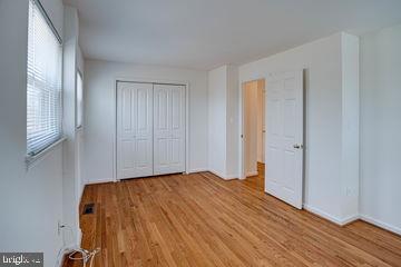 12902 Sturbridge Road Woodbridge, VA 22192 - Photo 16 of 40 Reversed angle First Floor Master Bedroom