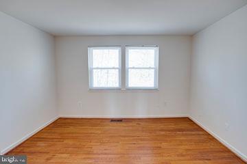 12902 Sturbridge Road Woodbridge, VA 22192 - Photo 21 of 40 Second Bedroom on Upper Level