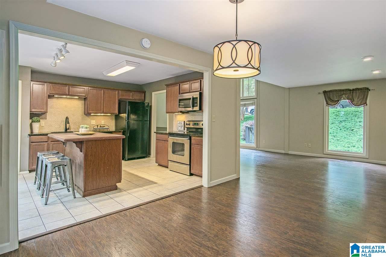 37 Shades Crest Road Birmingham, AL 35226 - Photo 7 of 34