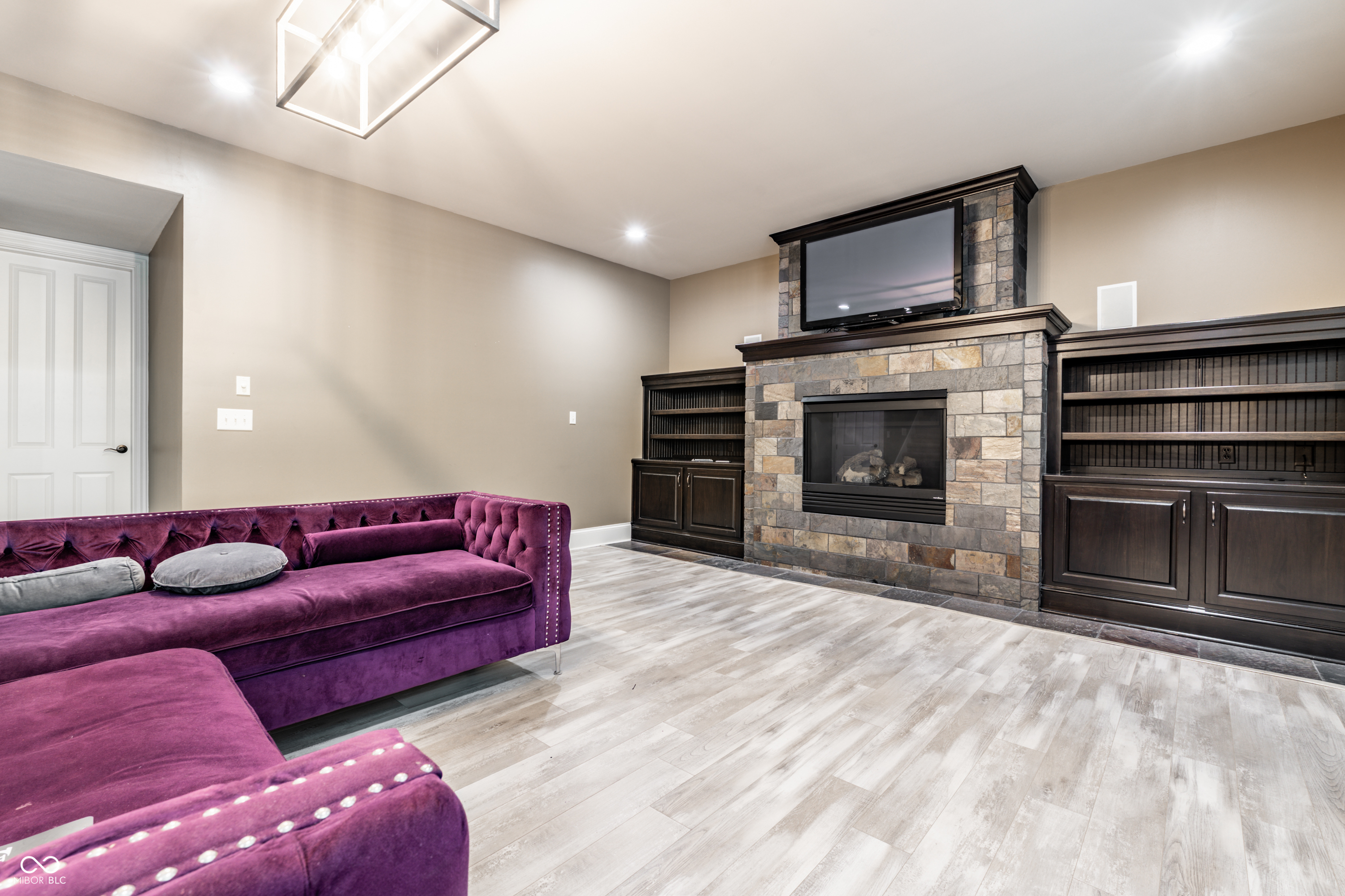 10470 Roxley Bend Carmel, IN 46032 - Photo 37 of 68