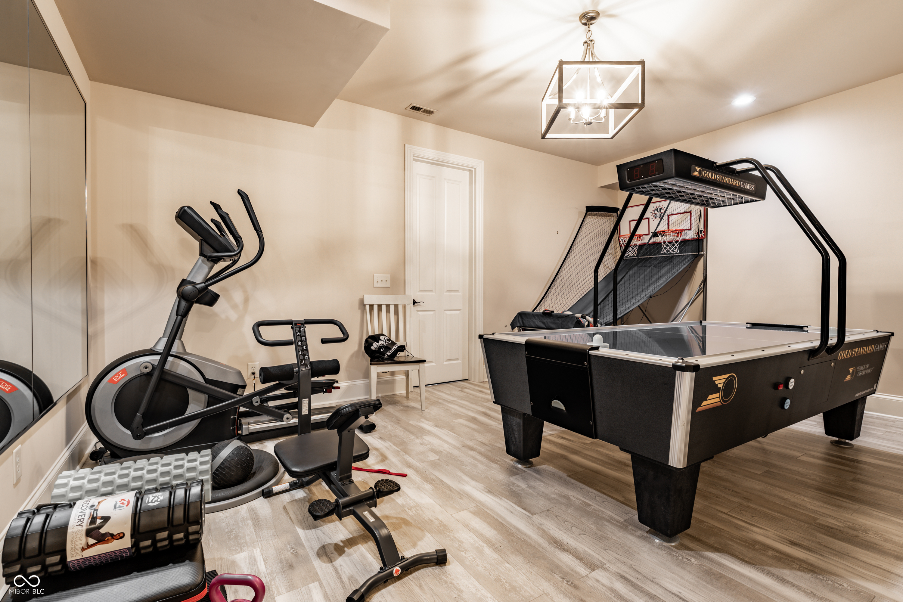 10470 Roxley Bend Carmel, IN 46032 - Photo 44 of 68