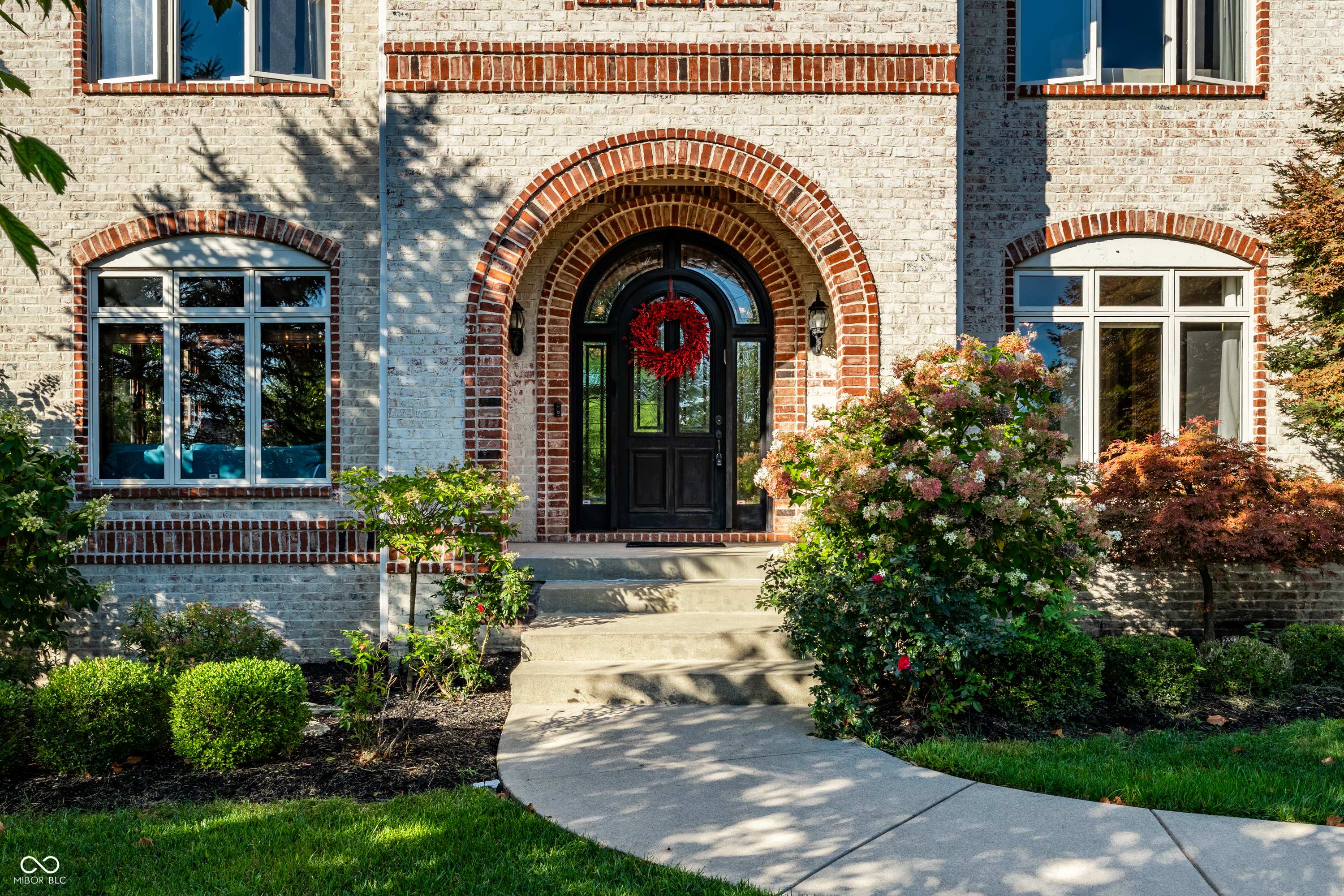 10470 Roxley Bend Carmel, IN 46032 - Photo 5 of 68
