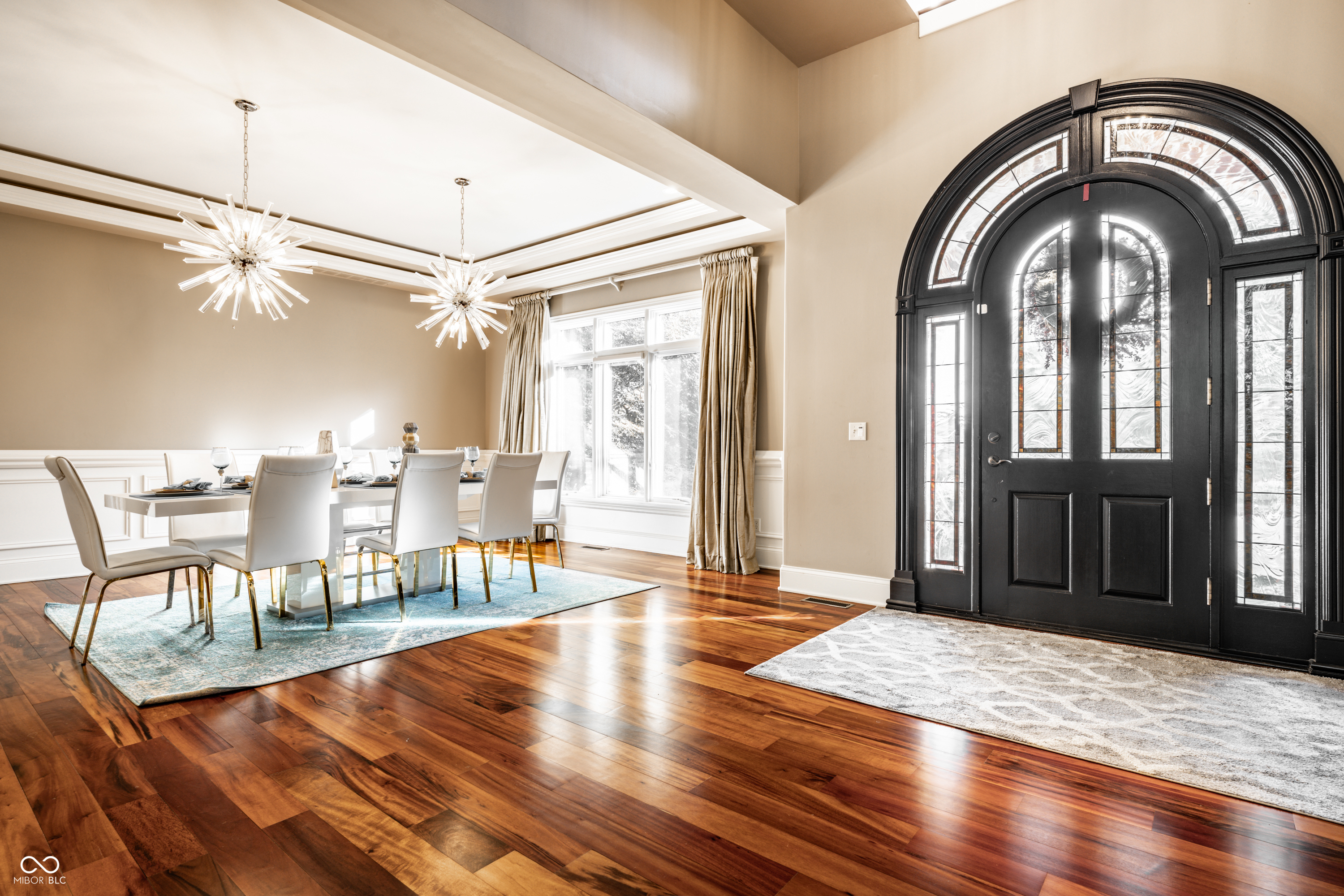 10470 Roxley Bend Carmel, IN 46032 - Photo 8 of 68