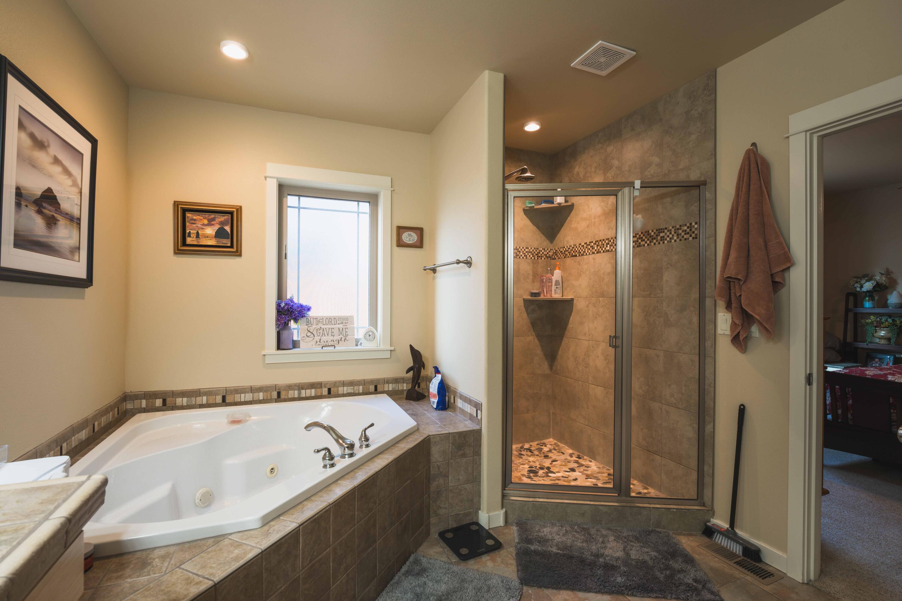 20794 Alpine Ridge Place Bend, OR 97701 - Photo 29 of 84 Alpine Ridge-53