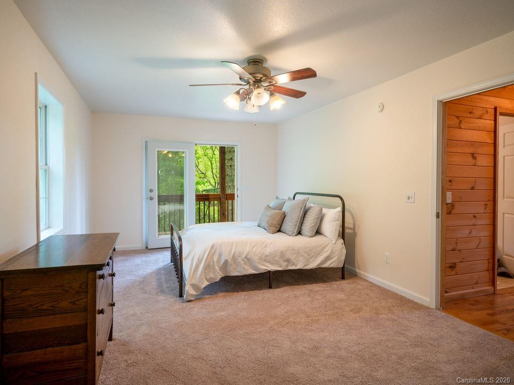 58 Pinnacle Road Burnsville, NC 28714 - Photo 15 of 20 Gallery Image 15