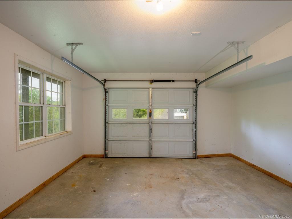 58 Pinnacle Road Burnsville, NC 28714 - Photo 19 of 20 Gallery Image 19