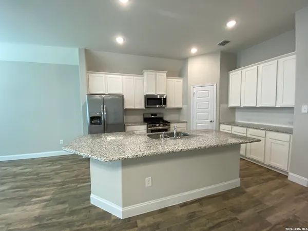 $2,295 | 1331 Hillsong Street, New Braunfels, TX 78132