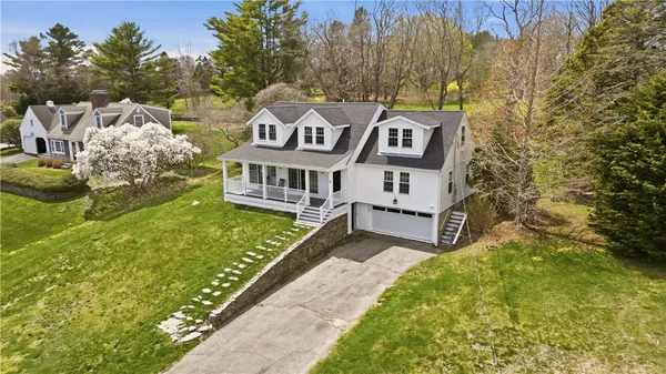 $18,000 | 3 Baldwin Road, Middletown, RI 02842