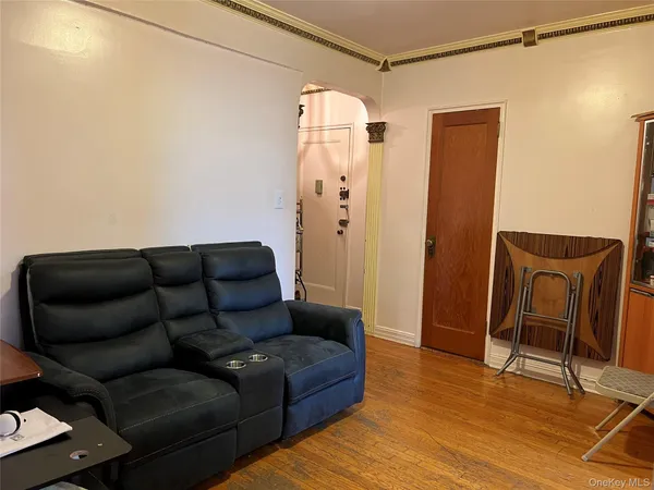 $628,000 | 40-35 Ithaca Street, Unit 3D | Elmhurst