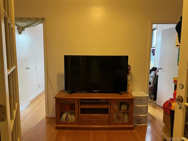 $628,000 | 40-35 Ithaca Street, Unit 3D | Elmhurst