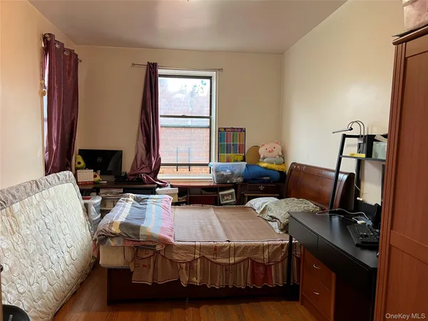 $628,000 | 40-35 Ithaca Street, Unit 3D | Elmhurst