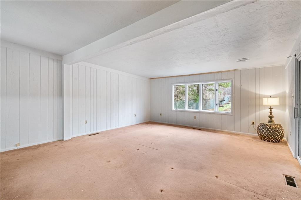 167 Ritzland Road Pittsburgh, PA 15235 - Photo 13 of 36 Gallery Image 13