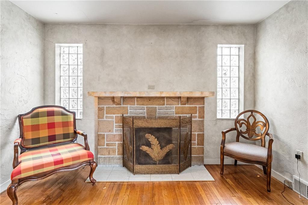167 Ritzland Road Pittsburgh, PA 15235 - Photo 8 of 36 Gallery Image 8