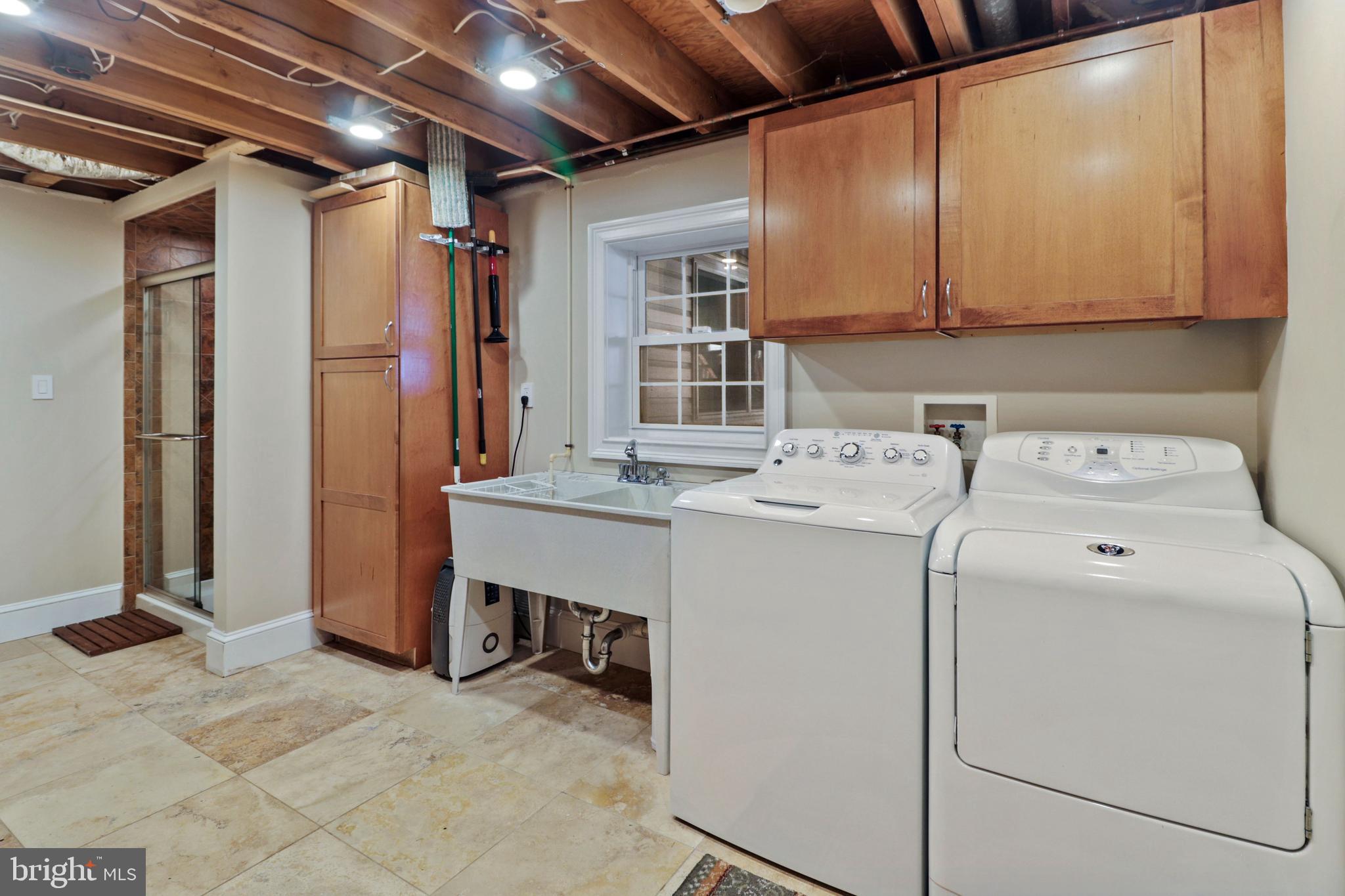 6120 Ridge Road Mount Airy, MD 21771 - Photo 23 of 39 Lower Level Laundry and Additional Shower Area