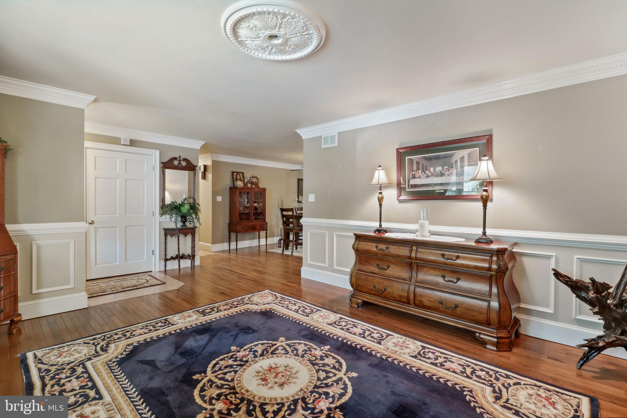 6120 Ridge Road Mount Airy, MD 21771 - Photo 24 of 39 Family Room