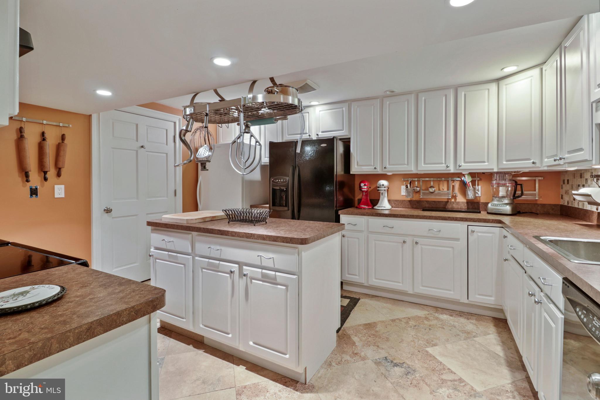 6120 Ridge Road Mount Airy, MD 21771 - Photo 9 of 39 Basement Kitchen