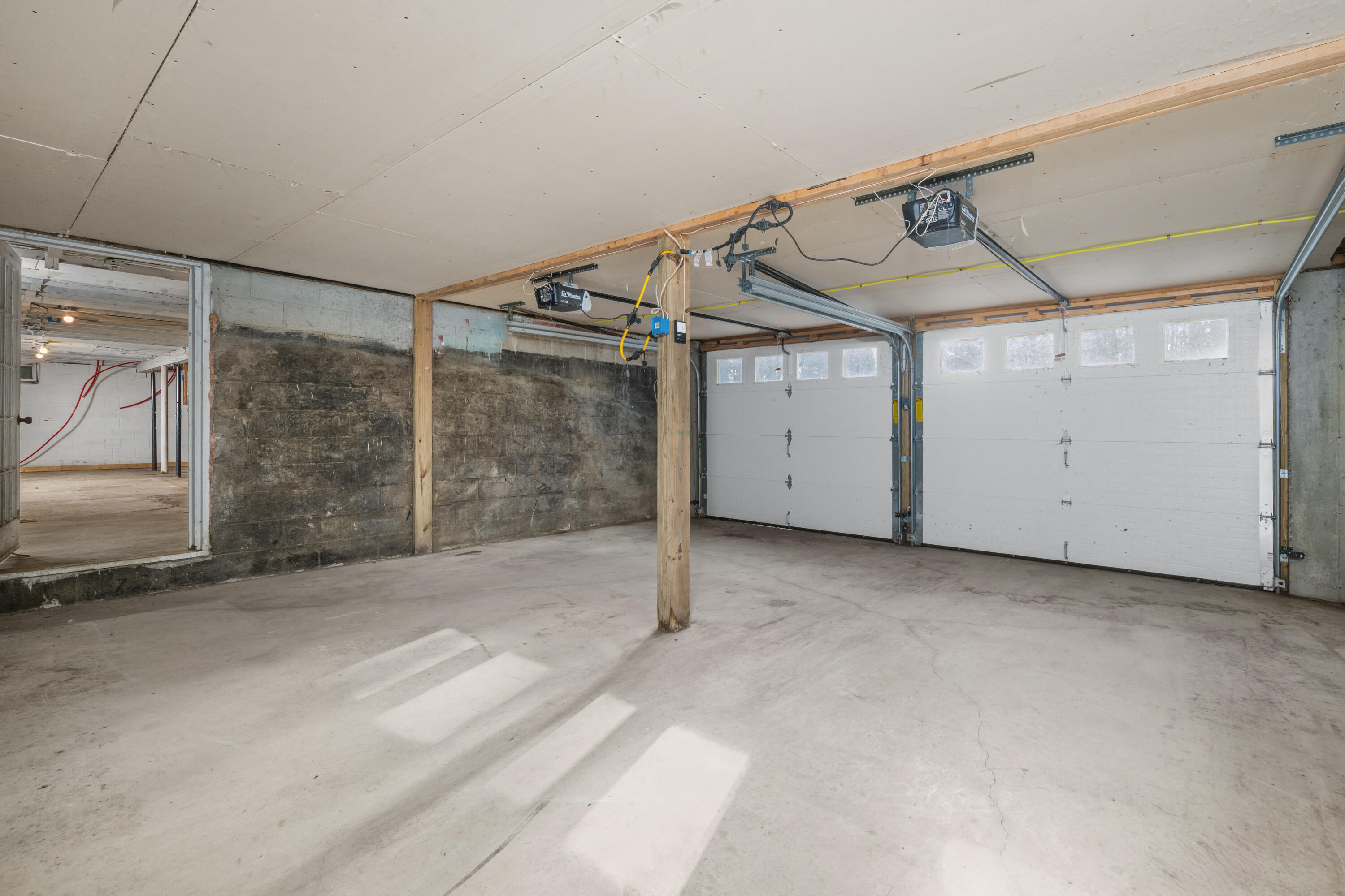 131 Seabury Road York, ME 03909 - Photo 24 of 26 Garage