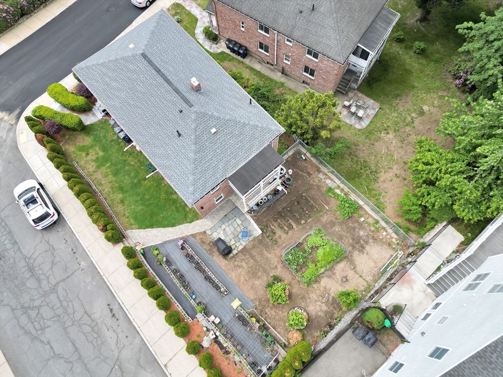 5 Spinney Street, Unit 2 Boston, MA 02132 - Photo 21 of 27