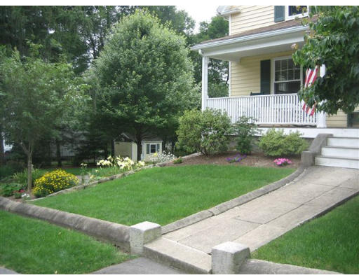 10 Rice Street Natick, MA 01760 - Photo 3 of 23 Gallery Image 3
