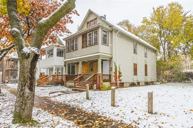 $125,000 | 100-102 Parkway, Rochester, NY 14608