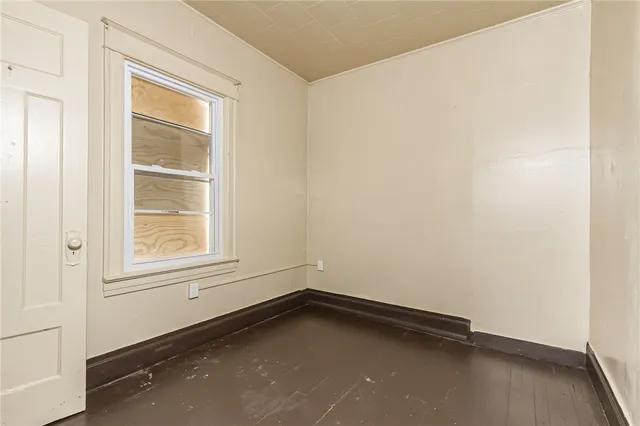 $125,000 | 100-102 Parkway, Rochester, NY 14608