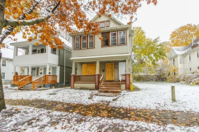 $125,000 | 100-102 Parkway, Rochester, NY 14608