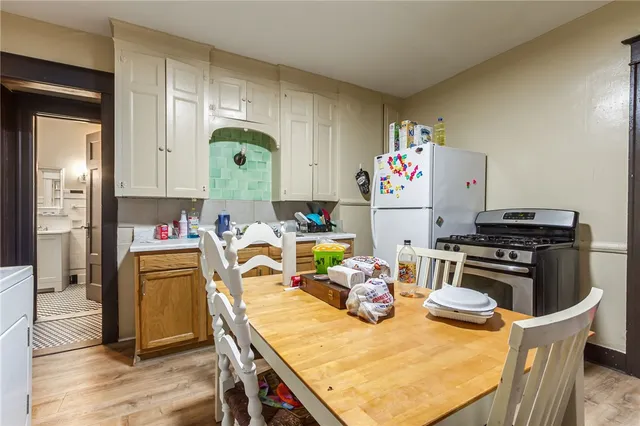 $125,000 | 100-102 Parkway, Rochester, NY 14608