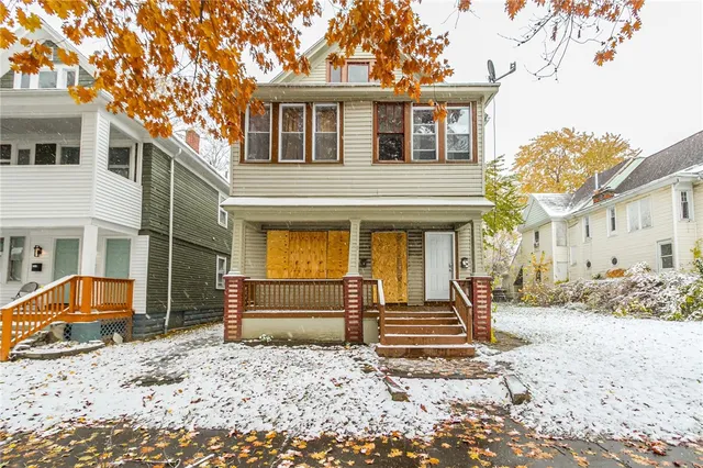 $125,000 | 100-102 Parkway, Rochester, NY 14608