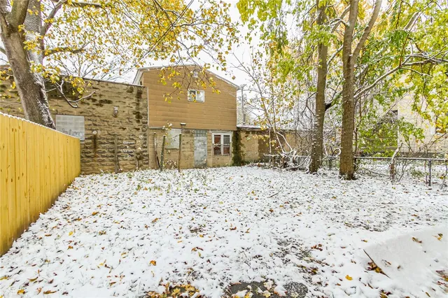 $125,000 | 100-102 Parkway, Rochester, NY 14608