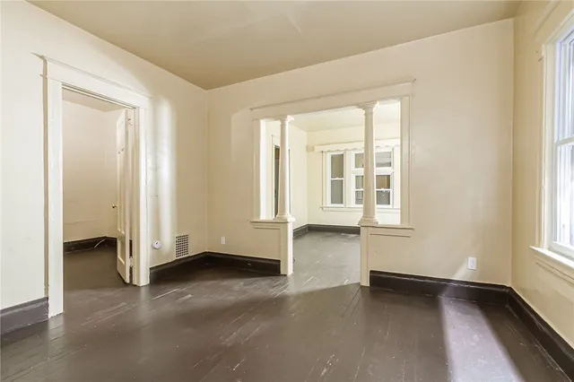 $125,000 | 100-102 Parkway, Rochester, NY 14608