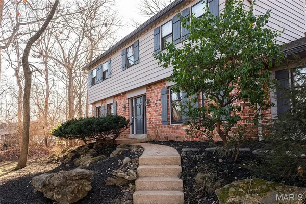 $3,500 | 1839 Cabinwood Court, Chesterfield, MO 63017
