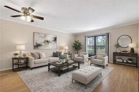 $170,000 | 5400 Roswell Road, Unit G3, Atlanta, GA 30342