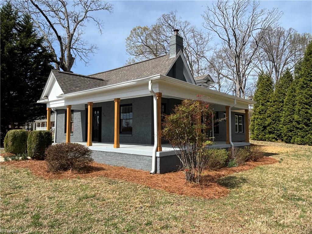 5264 Hilltop Road Jamestown, NC 27282 - Photo 4 of 25