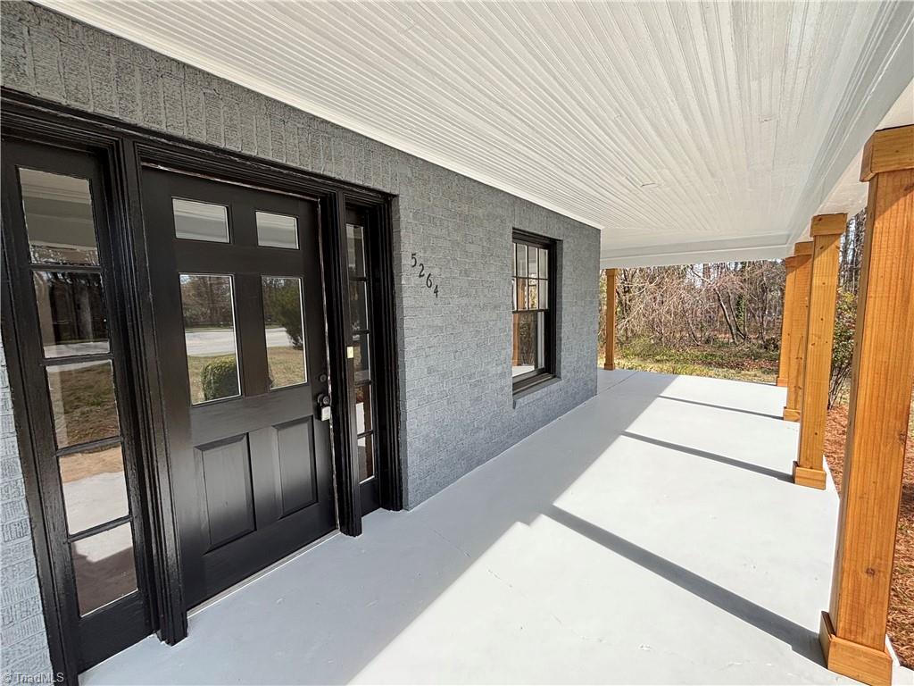 5264 Hilltop Road Jamestown, NC 27282 - Photo 5 of 25