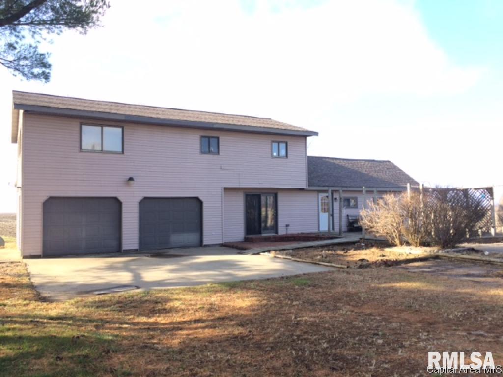 1939 Sinclair Road Jacksonville, IL 62650 - Photo 1 of 16