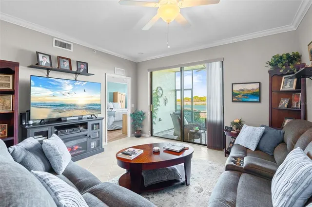 $348,800 | 7235 River Hammock Drive, Unit 102, Bradenton, FL 34212