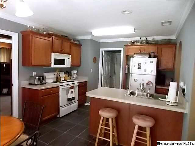 609 Meriweather Drive Calera, AL 35040 - Photo 6 of 31