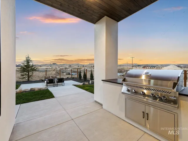 $1,948,000 | 3671 North Harvest Moon Way, Eagle, ID 83616