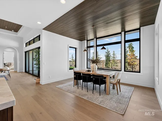 $1,948,000 | 3671 North Harvest Moon Way, Eagle, ID 83616