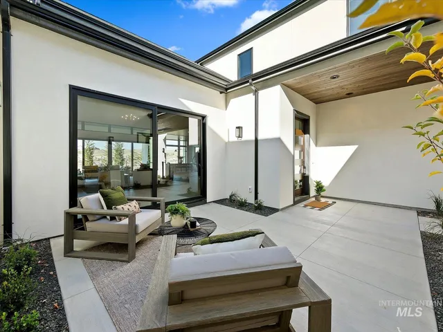 $1,948,000 | 3671 North Harvest Moon Way, Eagle, ID 83616