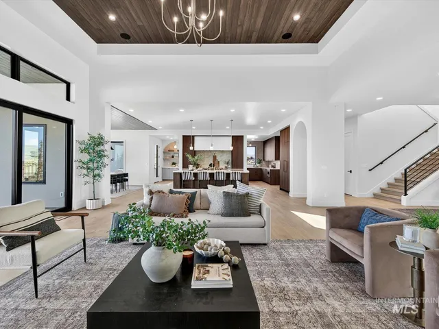 $1,948,000 | 3671 North Harvest Moon Way, Eagle, ID 83616