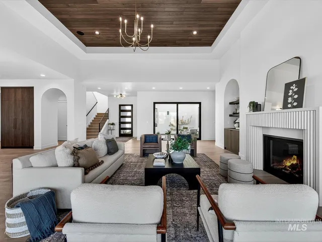 $1,948,000 | 3671 North Harvest Moon Way, Eagle, ID 83616