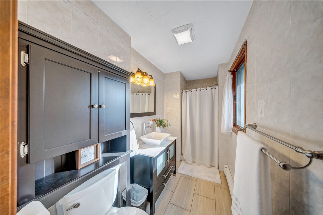 3945 Post Road Warwick, RI 02886 - Photo 11 of 32 Primary BR bath