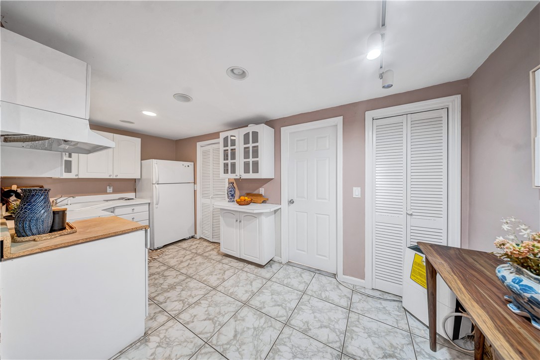3945 Post Road Warwick, RI 02886 - Photo 20 of 32 lower level kitchen