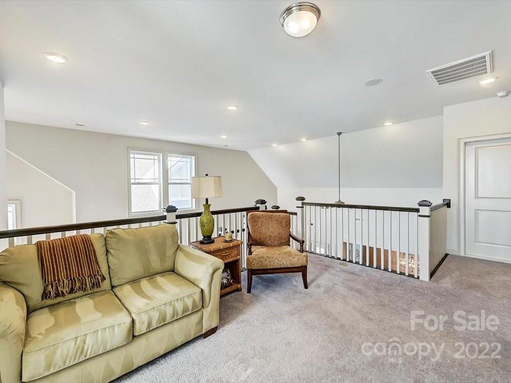 2002 Laney Pond Road Matthews, NC 28104 - Photo 33 of 45 Gallery Image 33